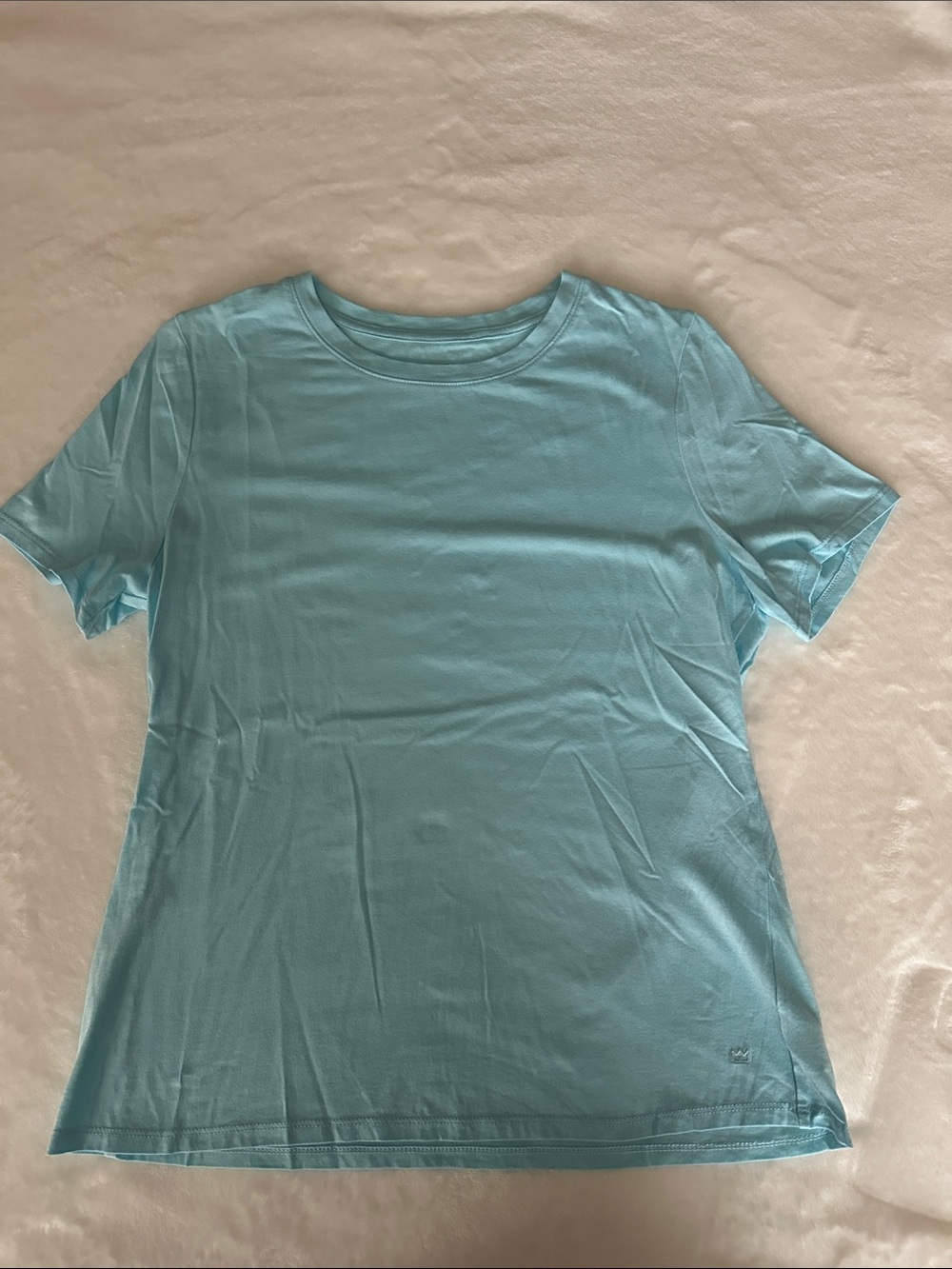 Crown & Ivy Light Blue Women’s Crew Neck T-Shirt